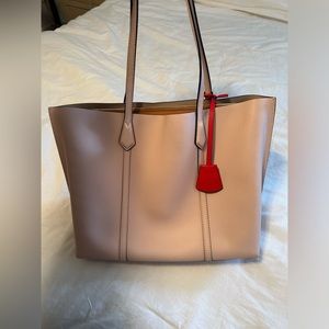 Light pink Tory Burch tote